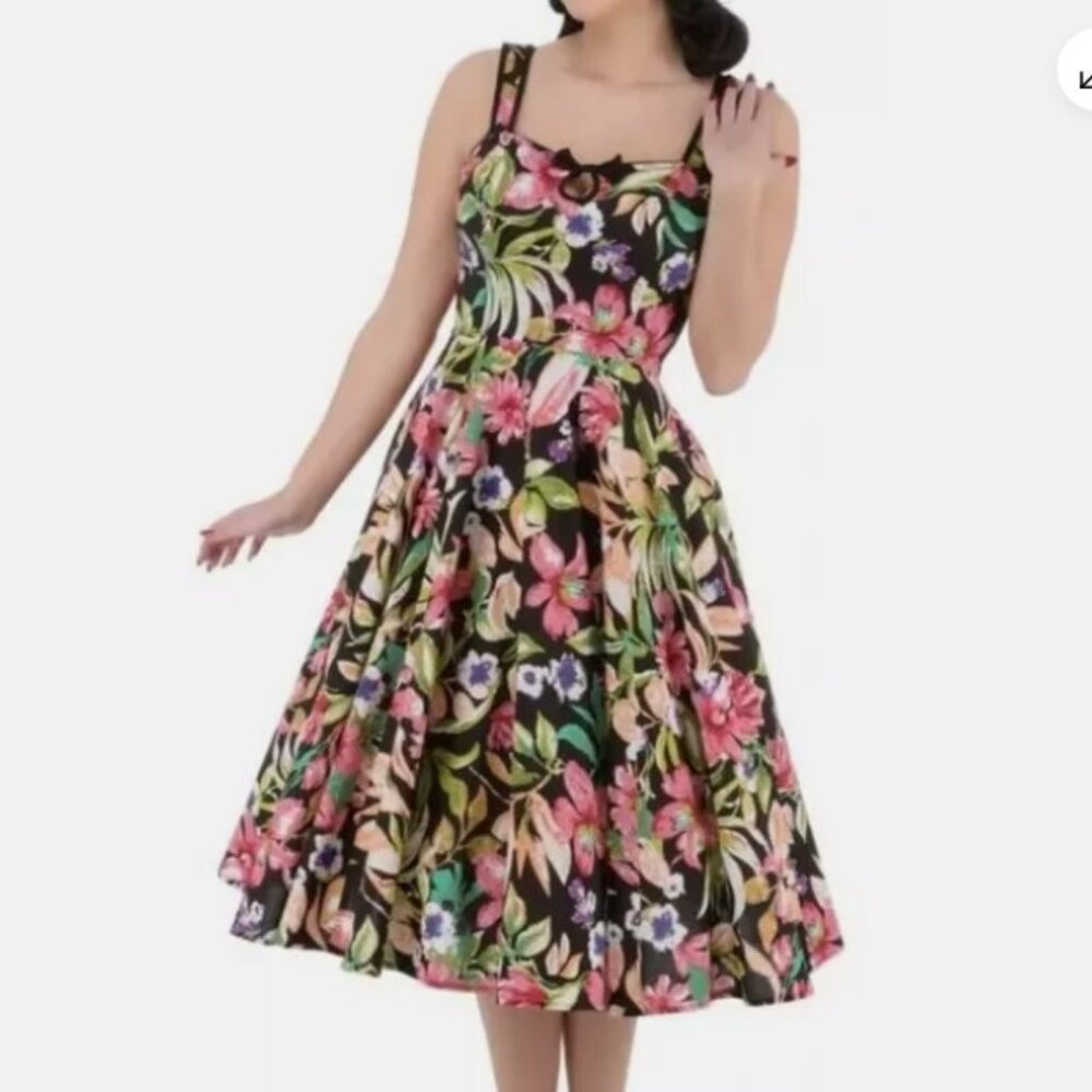 Hearts and Roses London 1950s Retro Fit & Flared Hawiian Print Sun Dress